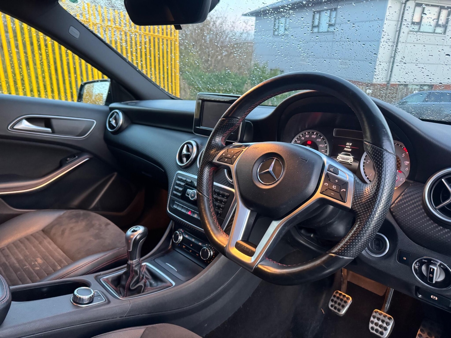 Used Mercedes-Benz A-Class 2015 for sale - 76349219: Photo 13