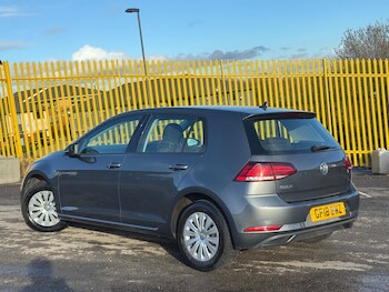 Used Volkswagen Golf 2018 for sale - 77190771: Photo