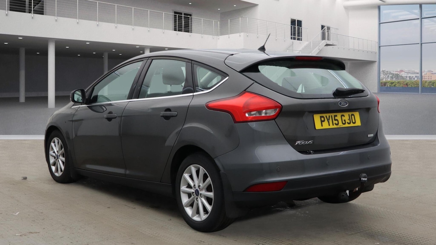 Used Ford Focus 2015 for sale - 77425789: Photo 2