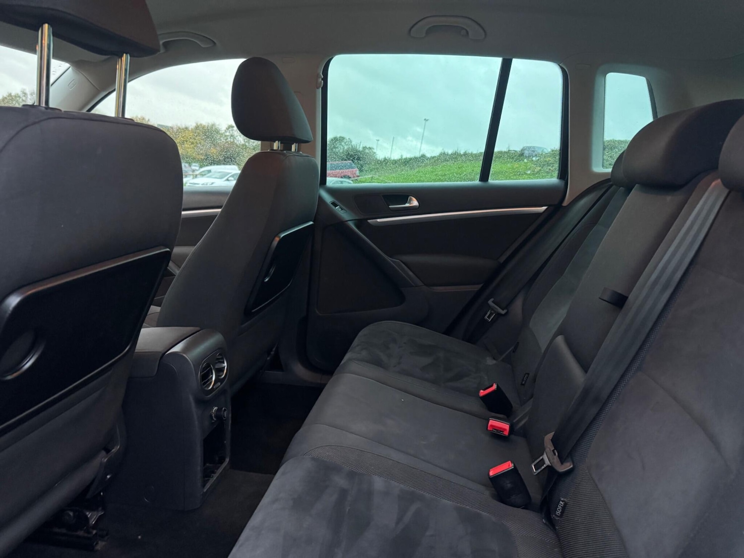 Used Volkswagen Tiguan 2014 for sale - 76399122: Photo 10