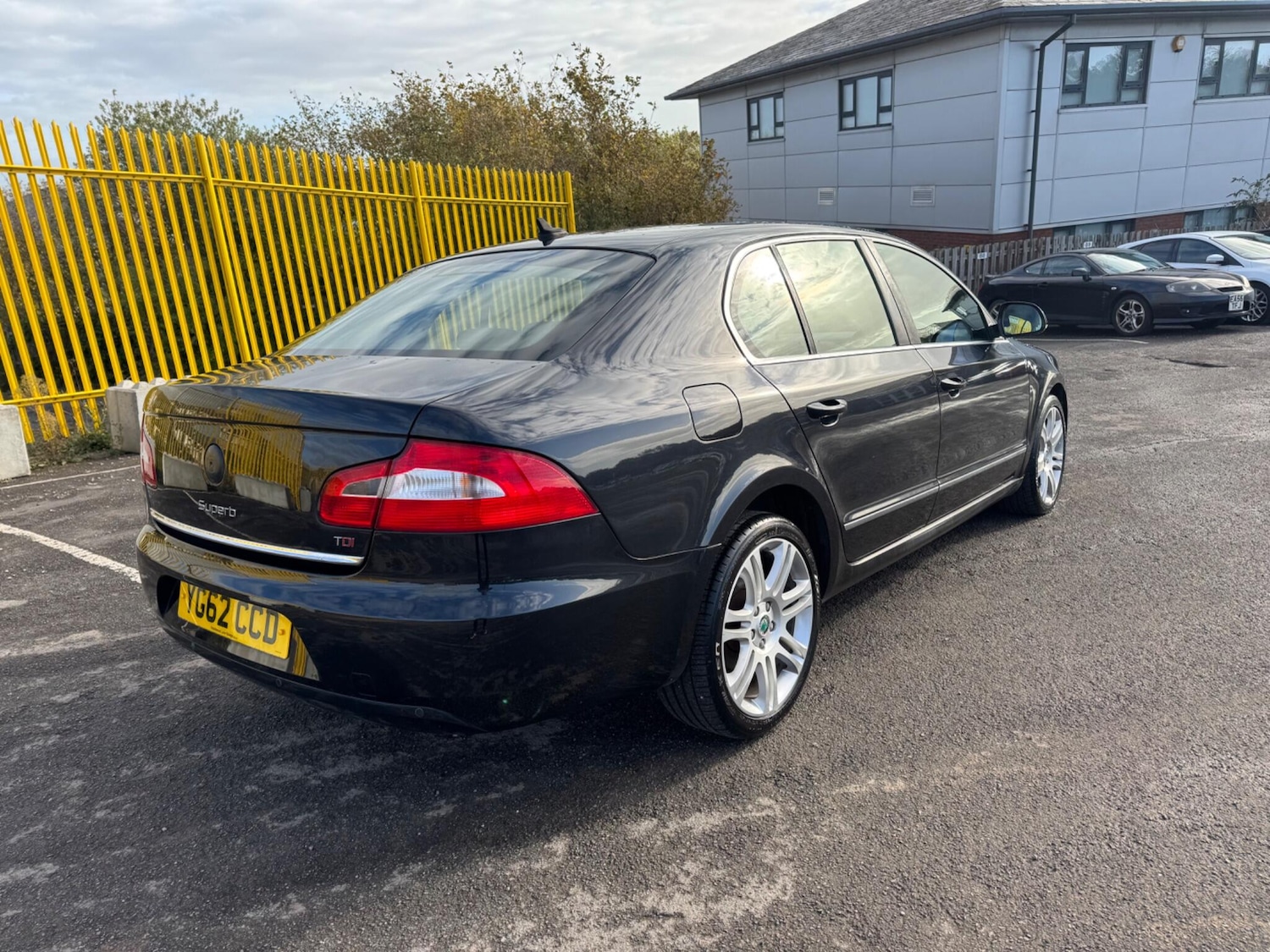 Used Skoda Superb 2012 for sale - 76988517: Photo 6