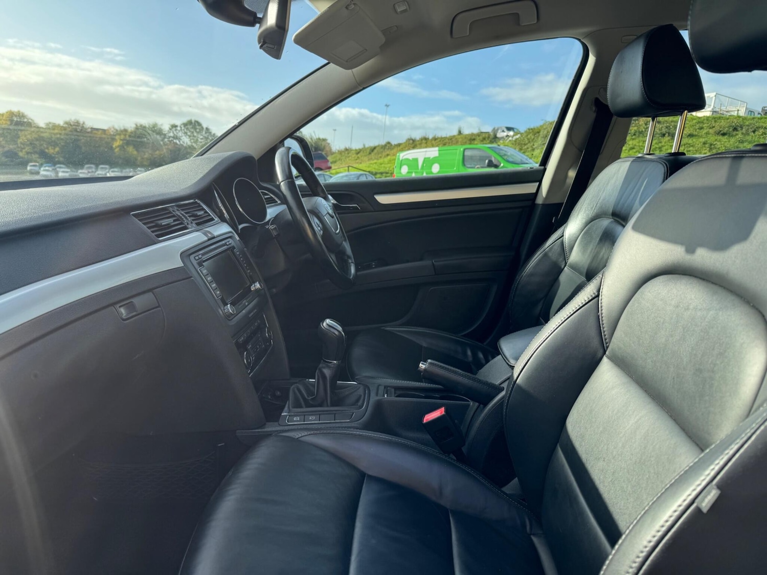 Used Skoda Superb 2012 for sale - 76988517: Photo 9