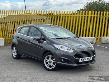 Used Ford Fiesta 2017 for sale - 79464017: Photo