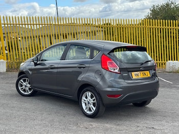 Used Ford Fiesta 2017 for sale - 79464017: Photo