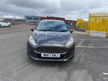 Used Ford Fiesta 2017 for sale - 79464017: Photo