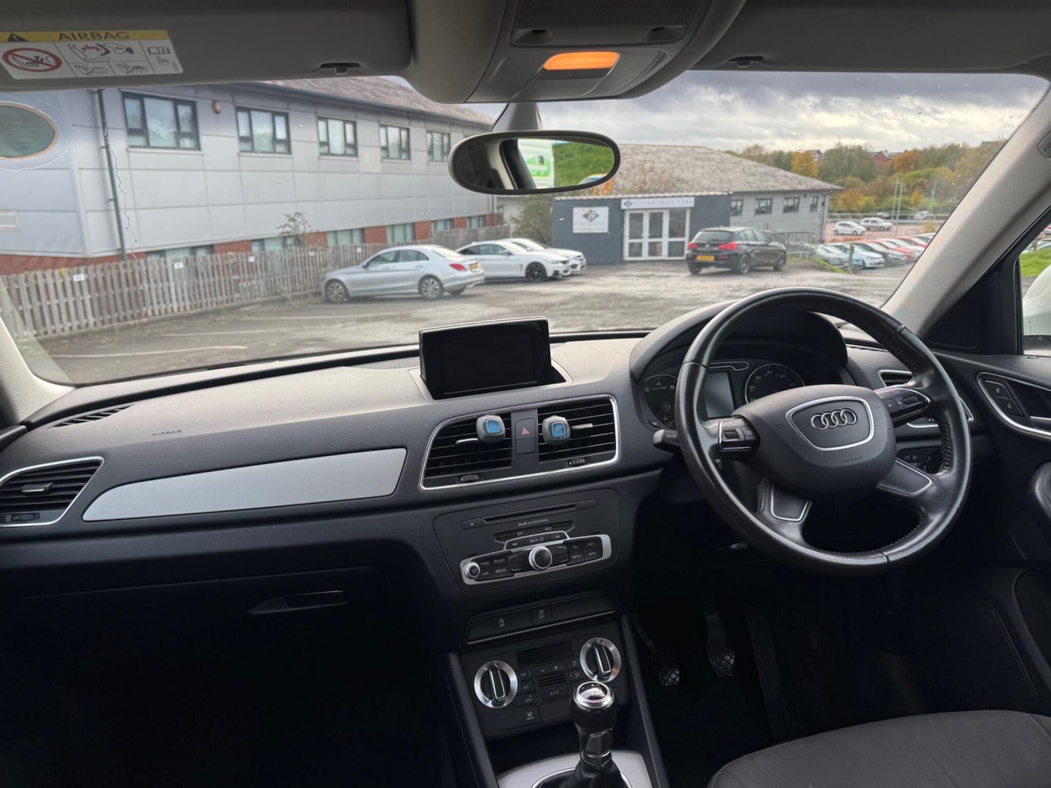 Used Audi Q3 2014 for sale - 76314969: Photo 9