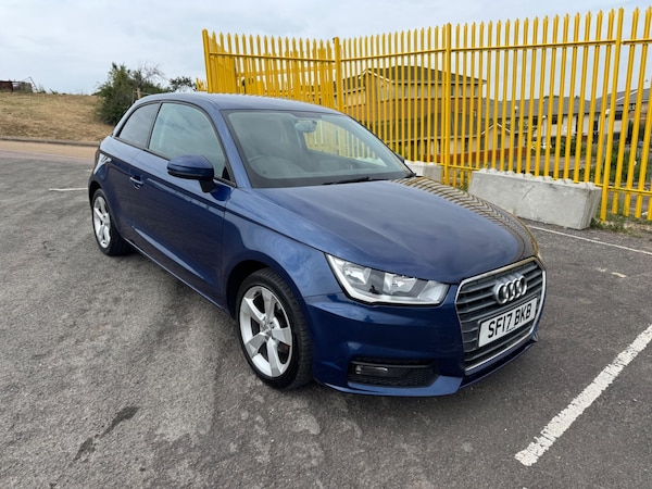 Used Audi A1 2017 for sale - 75090153: Photo 4