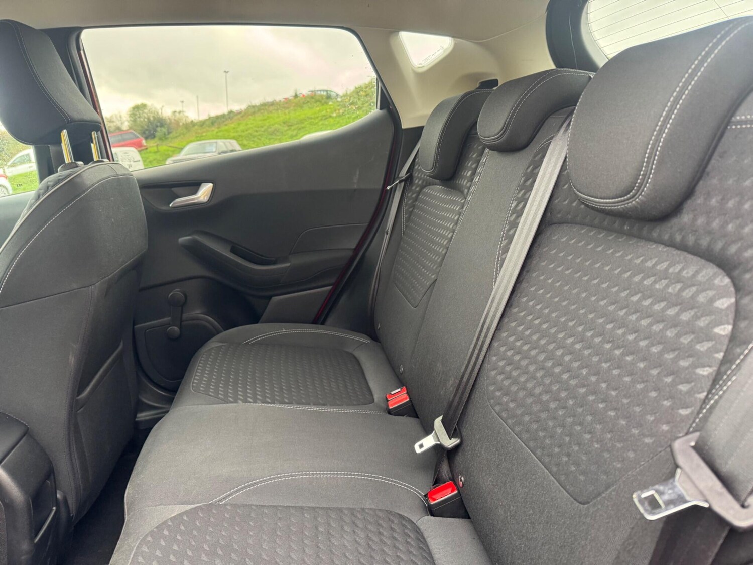 Used Ford Fiesta 2017 for sale - 76388726: Photo 12