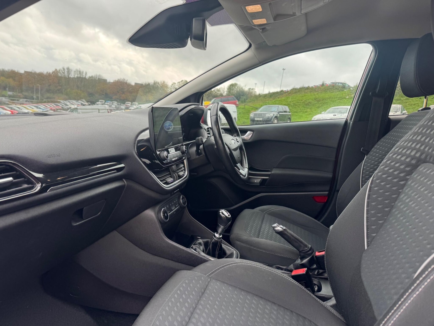 Used Ford Fiesta 2017 for sale - 76388726: Photo 8