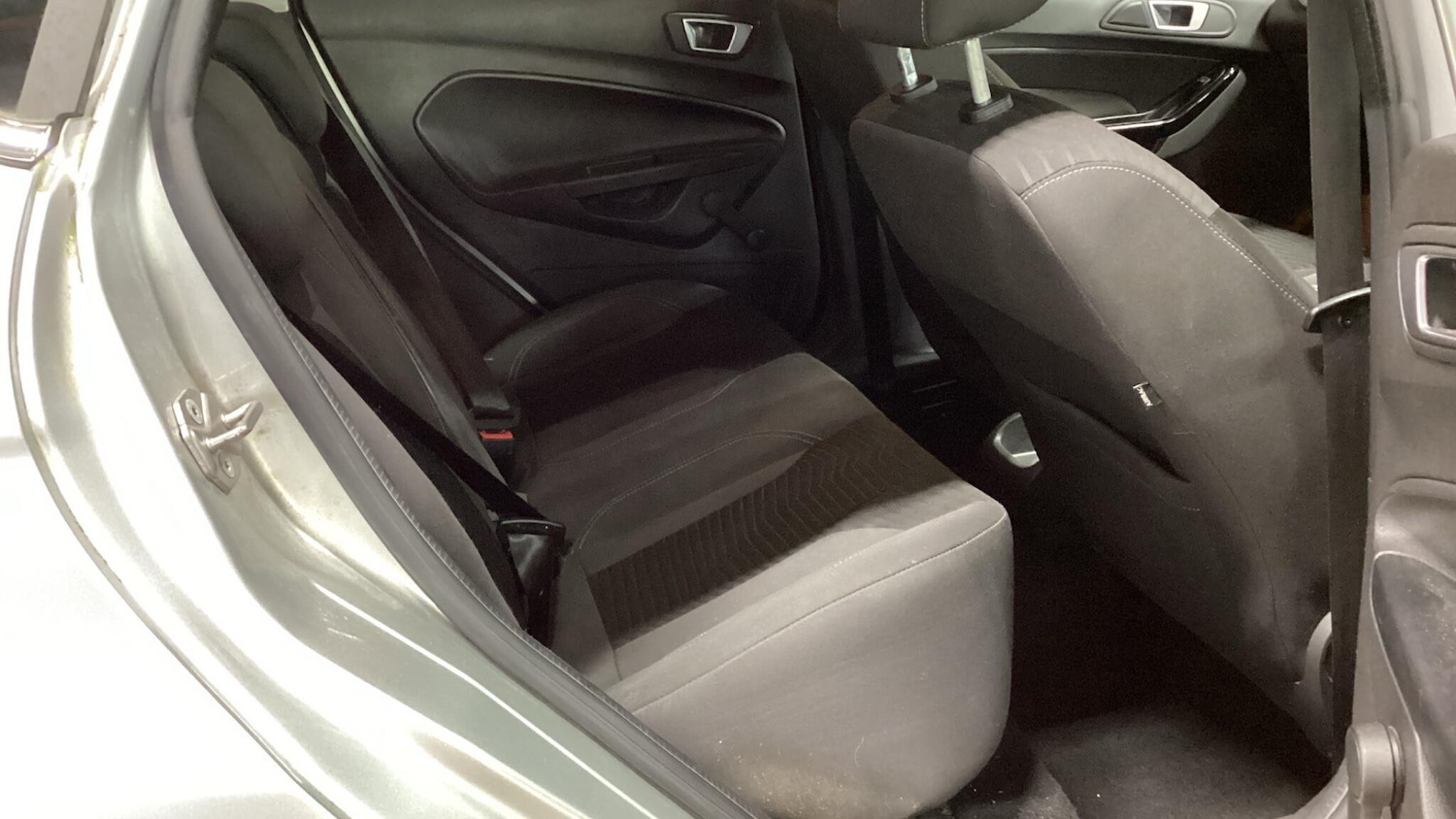 Used Ford Fiesta 2015 for sale - 77320309: Photo 5