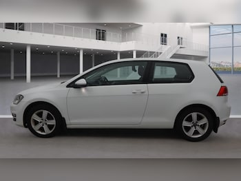 Used Volkswagen Golf 2015 for sale - 77769469: Photo
