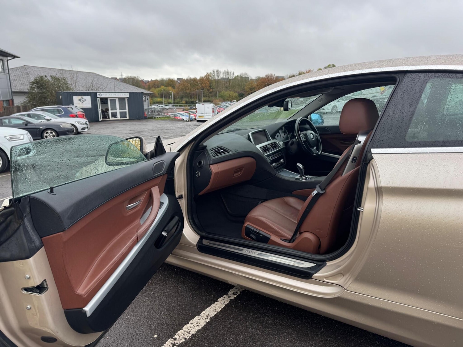 Used BMW 6 Series 2012 for sale - 76398537: Photo 12