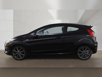 Used Ford Fiesta 2017 for sale - 78374995: Photo