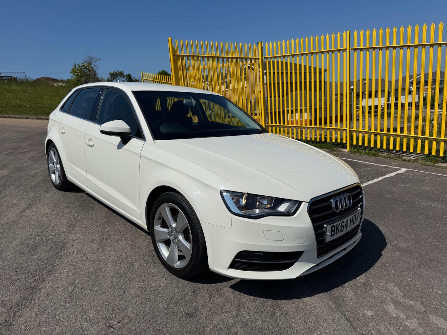 Used Audi A3 2014 for sale - 77908651: Photo 4