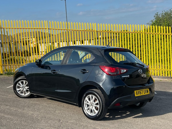 Used Mazda Mazda2 2017 for sale - 74498855: Photo 2