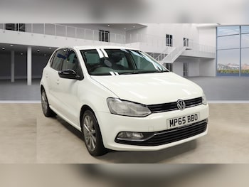 Used Volkswagen Polo 2015 for sale - 77769612: Photo