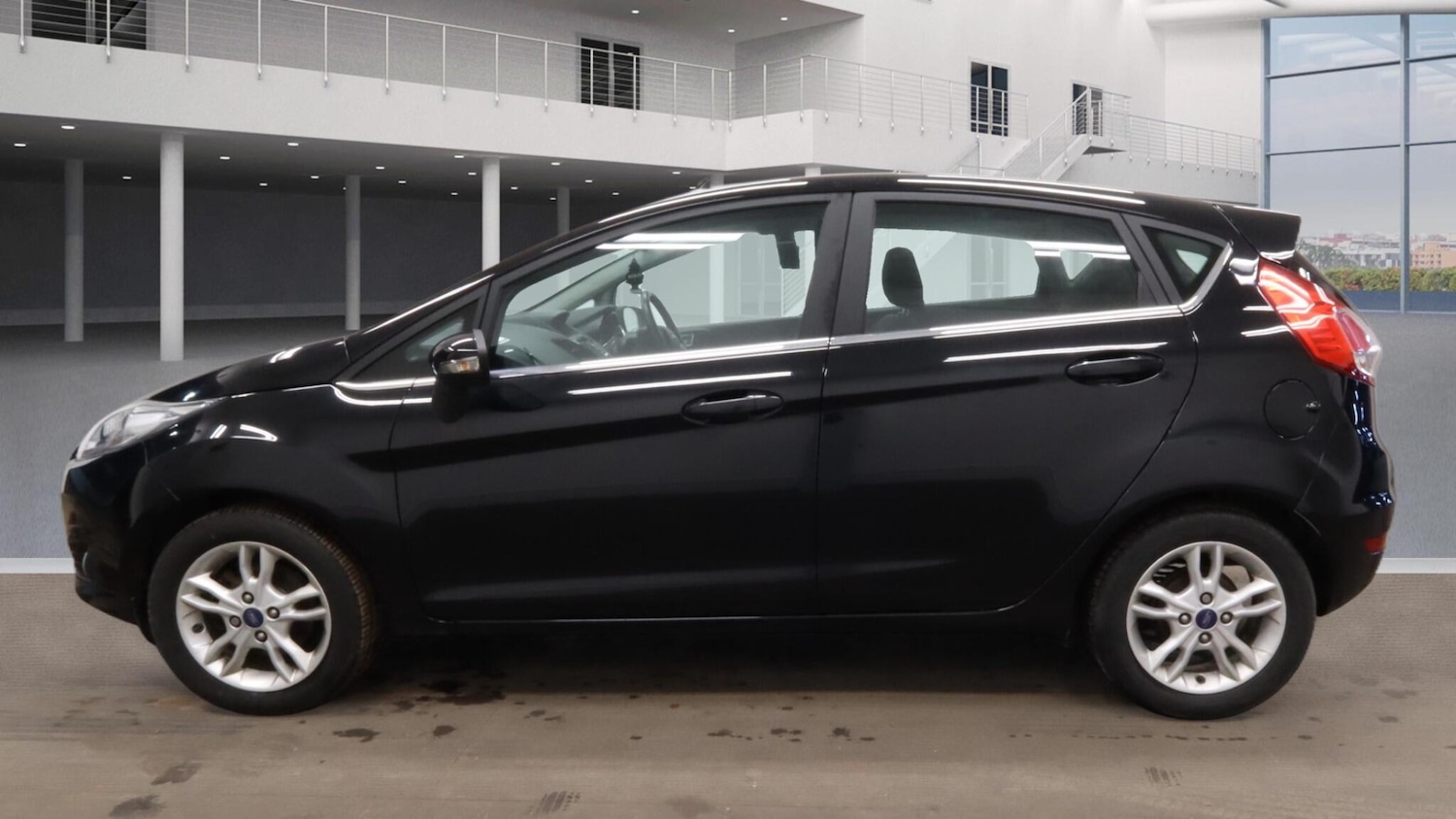 Used Ford Fiesta for sale - 77684163: Photo 3
