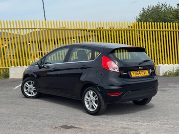 Used Ford Fiesta 2014 for sale - 78880011: Photo