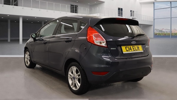 Used Ford Fiesta 2014 for sale - 76099233: Photo 2