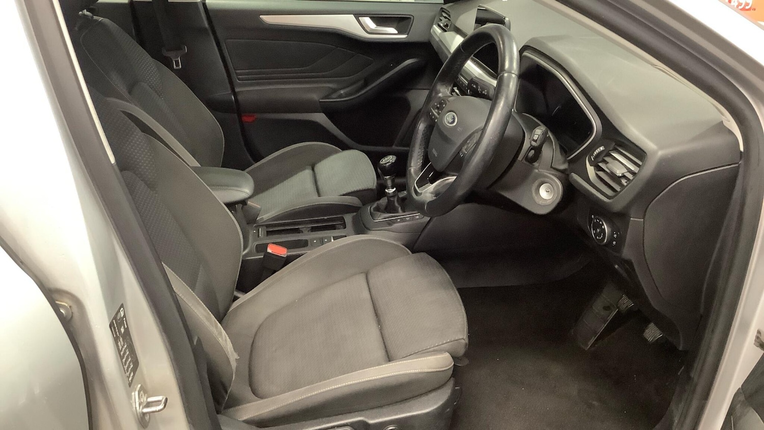 Used Ford Focus 2019 for sale - 77191111: Photo 4