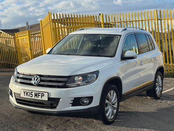 Used Volkswagen Tiguan 2015 for sale - 75402218: Photo 2