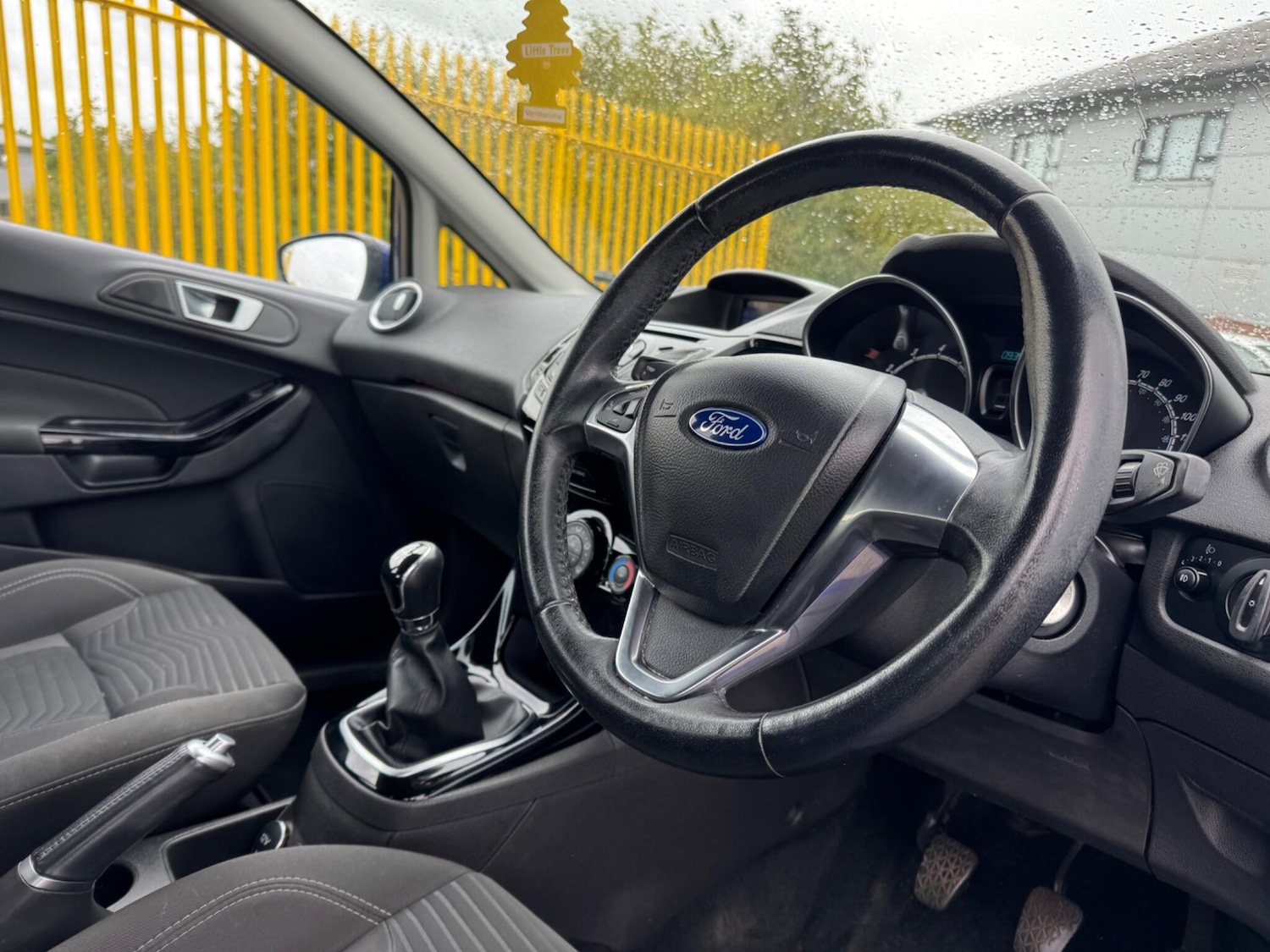 Used Ford Fiesta 2016 for sale - 75809903: Photo 12