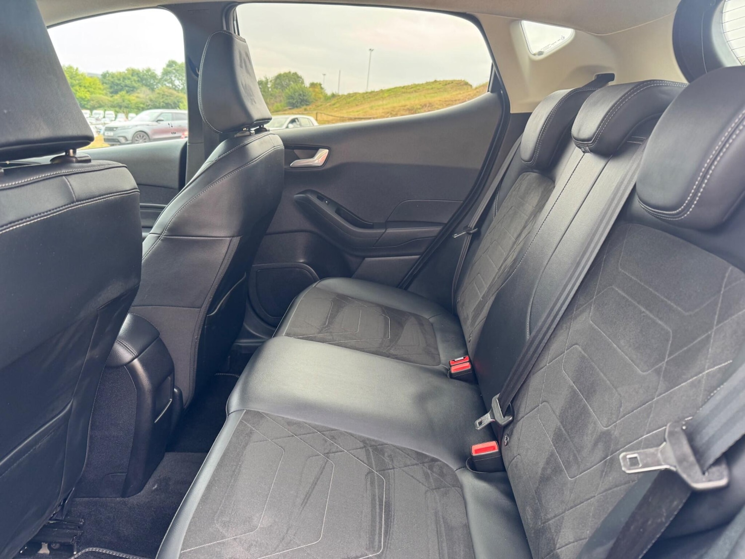 Used Ford Fiesta for sale - 76991390: Photo 9