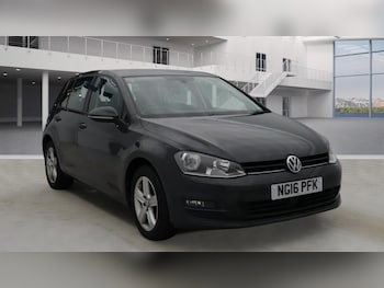 Used Volkswagen Golf 2016 for sale - 77768595: Photo