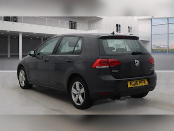 Used Volkswagen Golf 2016 for sale - 77768595: Photo