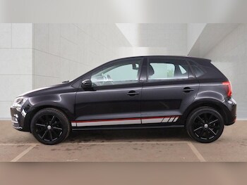 Used Volkswagen Polo 2017 for sale - 78320330: Photo