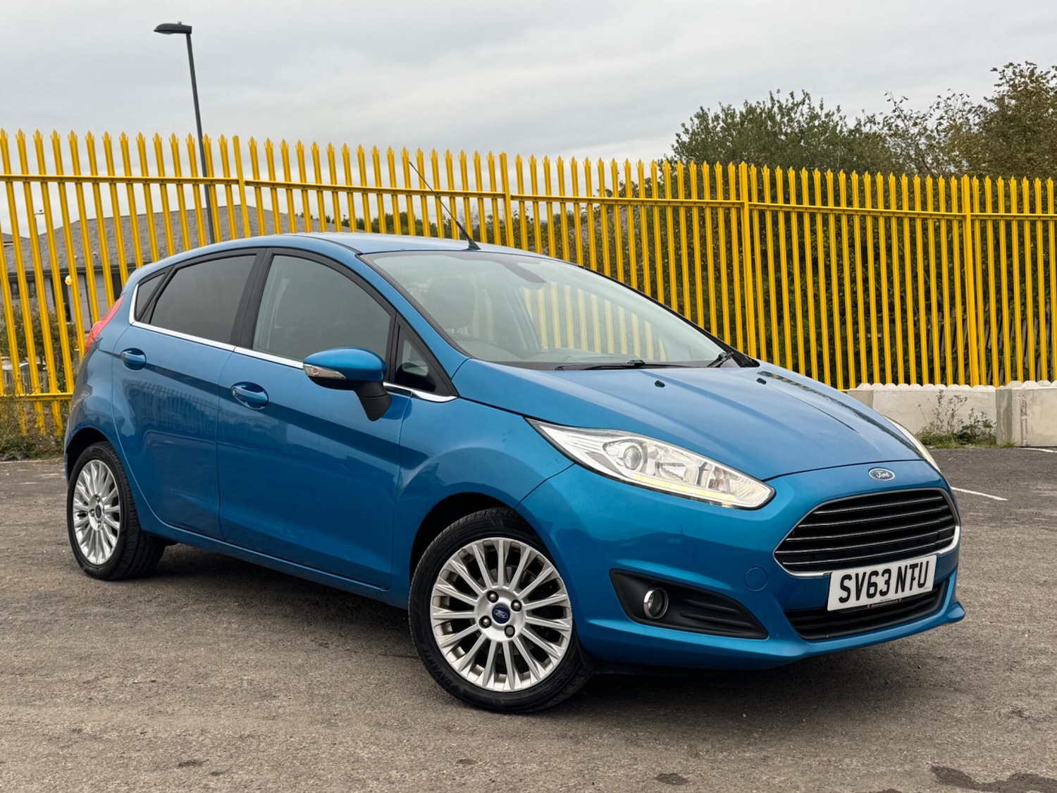 Used Ford Fiesta 2013 for sale - 76179333: Photo 1