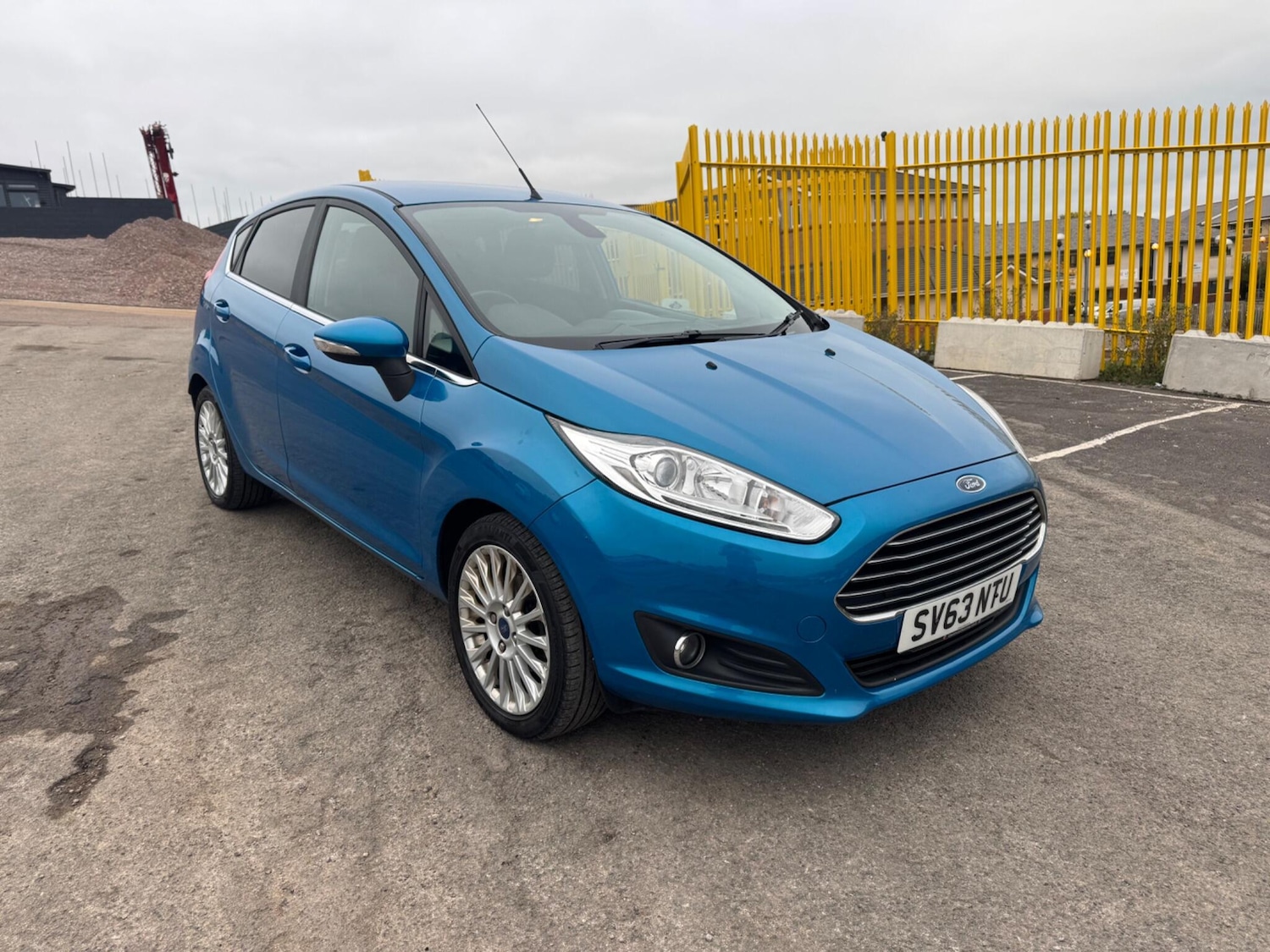 Used Ford Fiesta 2013 for sale - 76179333: Photo 5