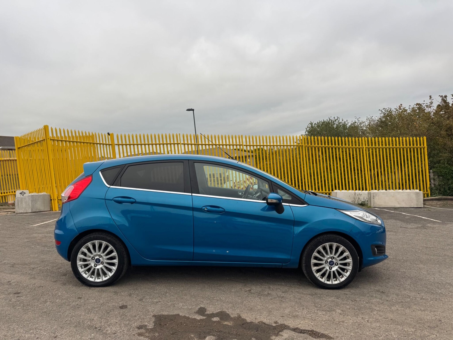 Used Ford Fiesta 2013 for sale - 76179333: Photo 6