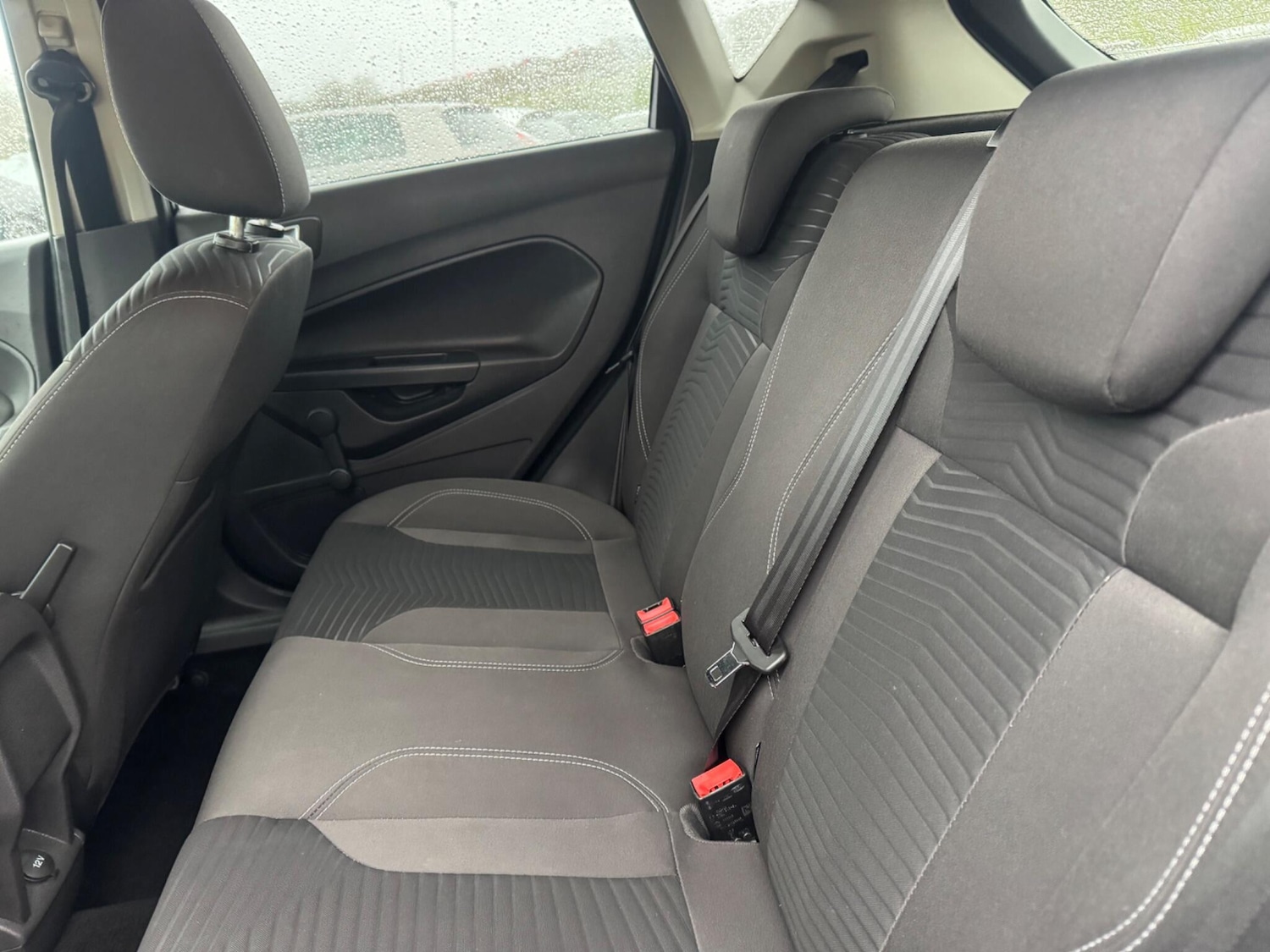 Used Ford Fiesta 2015 for sale - 77155398: Photo 11