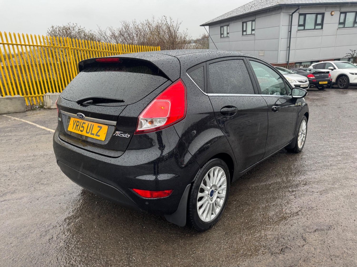 Used Ford Fiesta 2015 for sale - 77155398: Photo 6