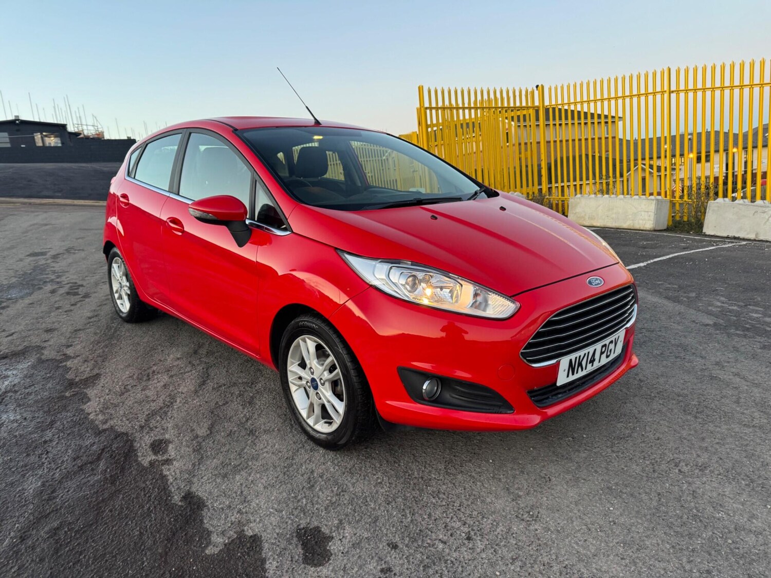 Used Ford Fiesta 2014 for sale - 76327259: Photo 4