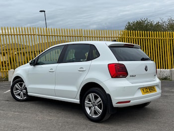 Used Volkswagen Polo 2016 for sale - 76060478: Photo