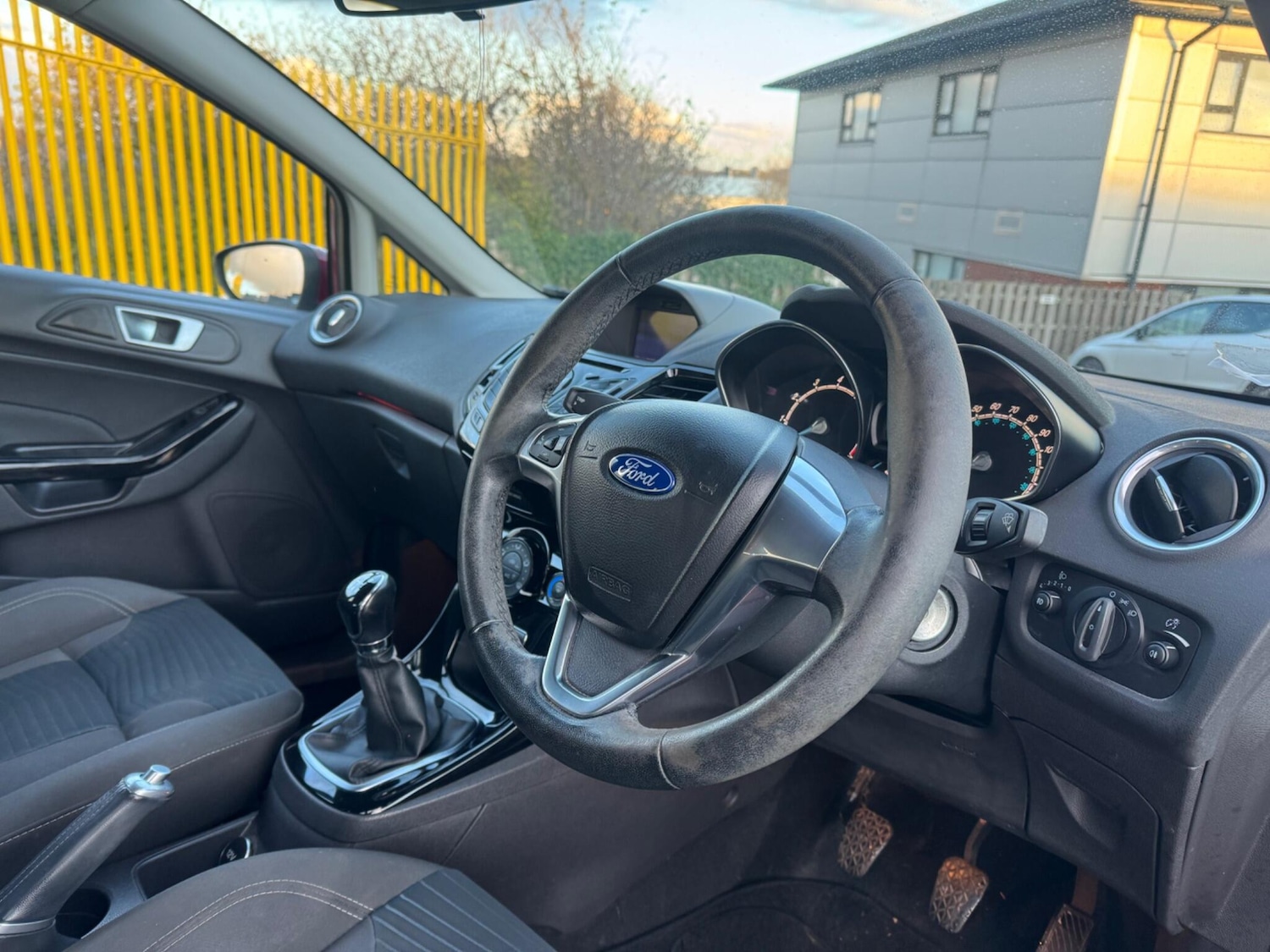 Used Ford Fiesta 2014 for sale - 76179677: Photo 12