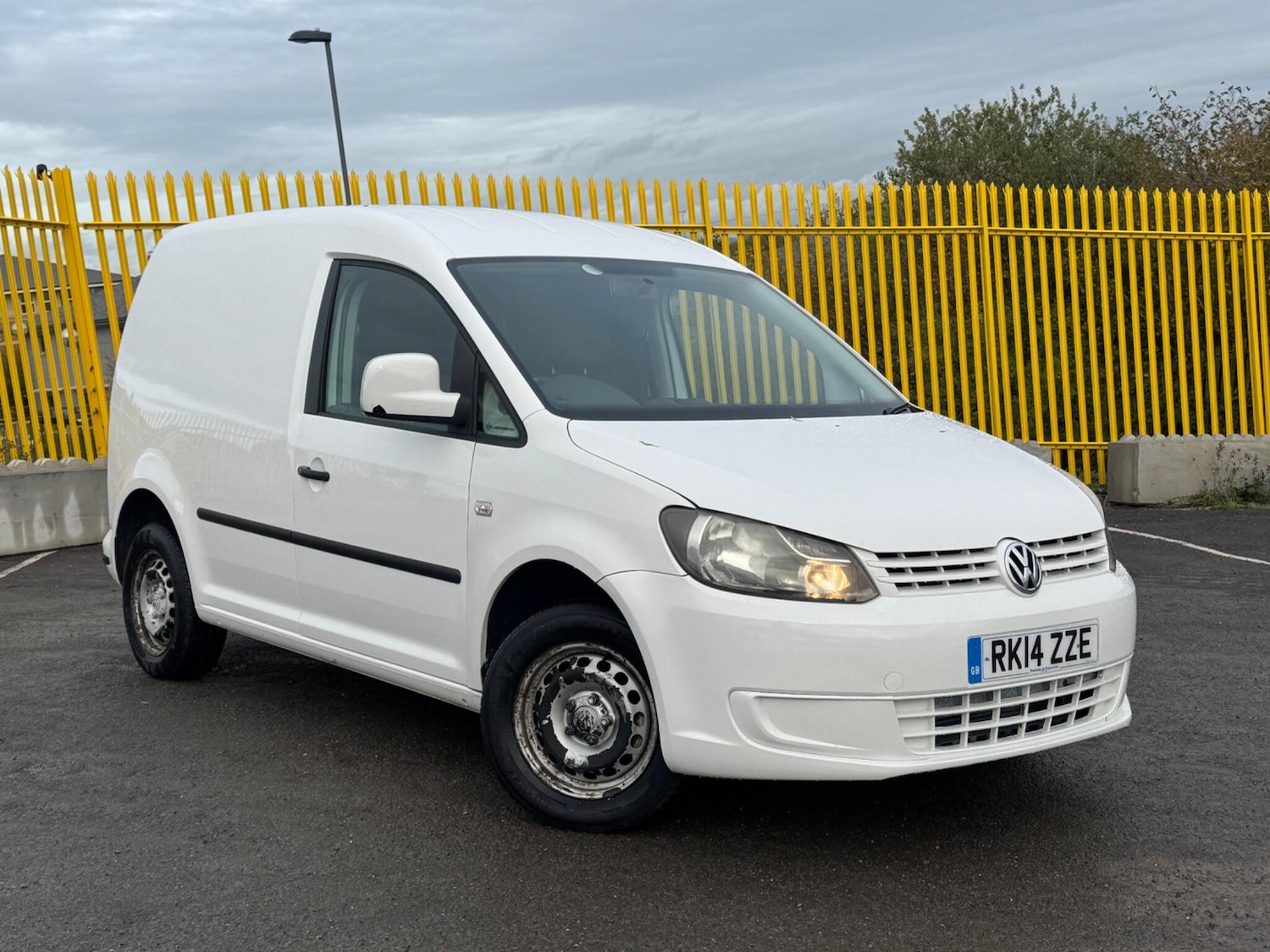 Used Volkswagen Caddy 2014 for sale - 76071698: Photo 1