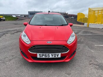 Used Ford Fiesta 2015 for sale - 78320342: Photo