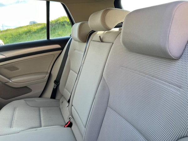 Used Volkswagen Golf 2014 for sale - 74396090: Photo 9