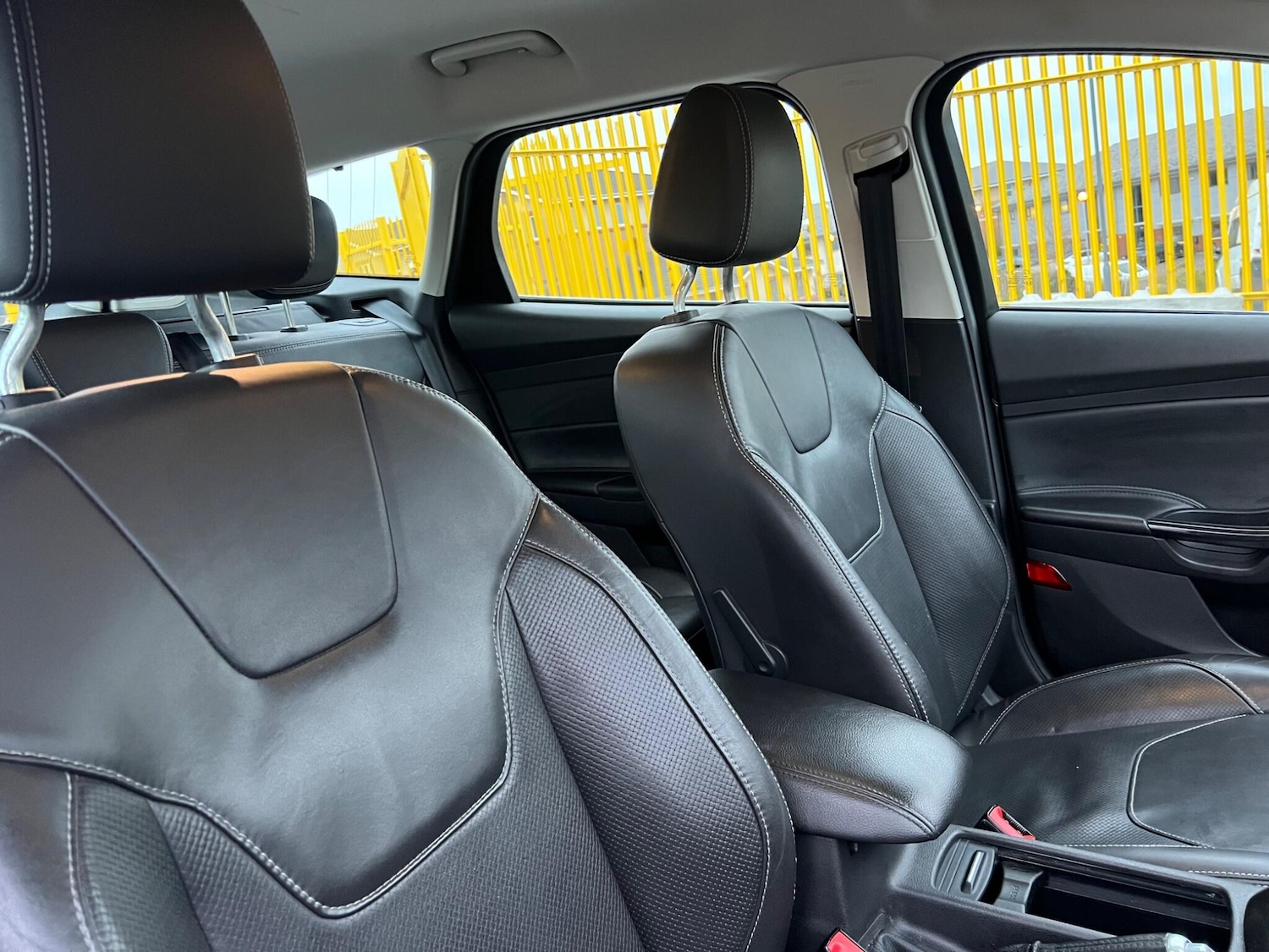 Used Ford Focus 2014 for sale - 77550343: Photo 14