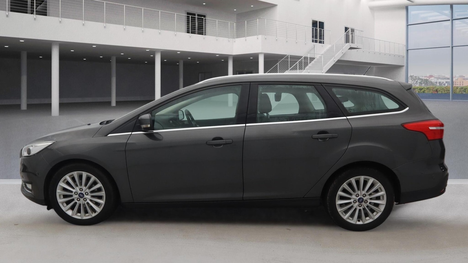 Used Ford Focus 2014 for sale - 77550343: Photo 3