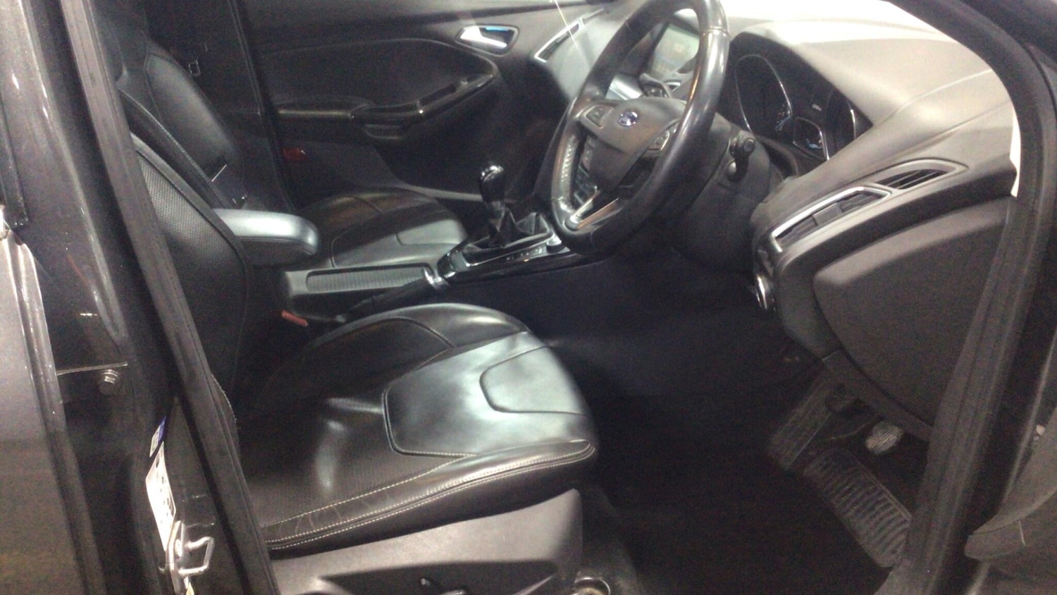 Used Ford Focus 2014 for sale - 77550343: Photo 4