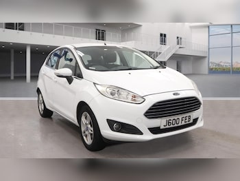 2014 (63) - 1.25 82 Zetec 5dr