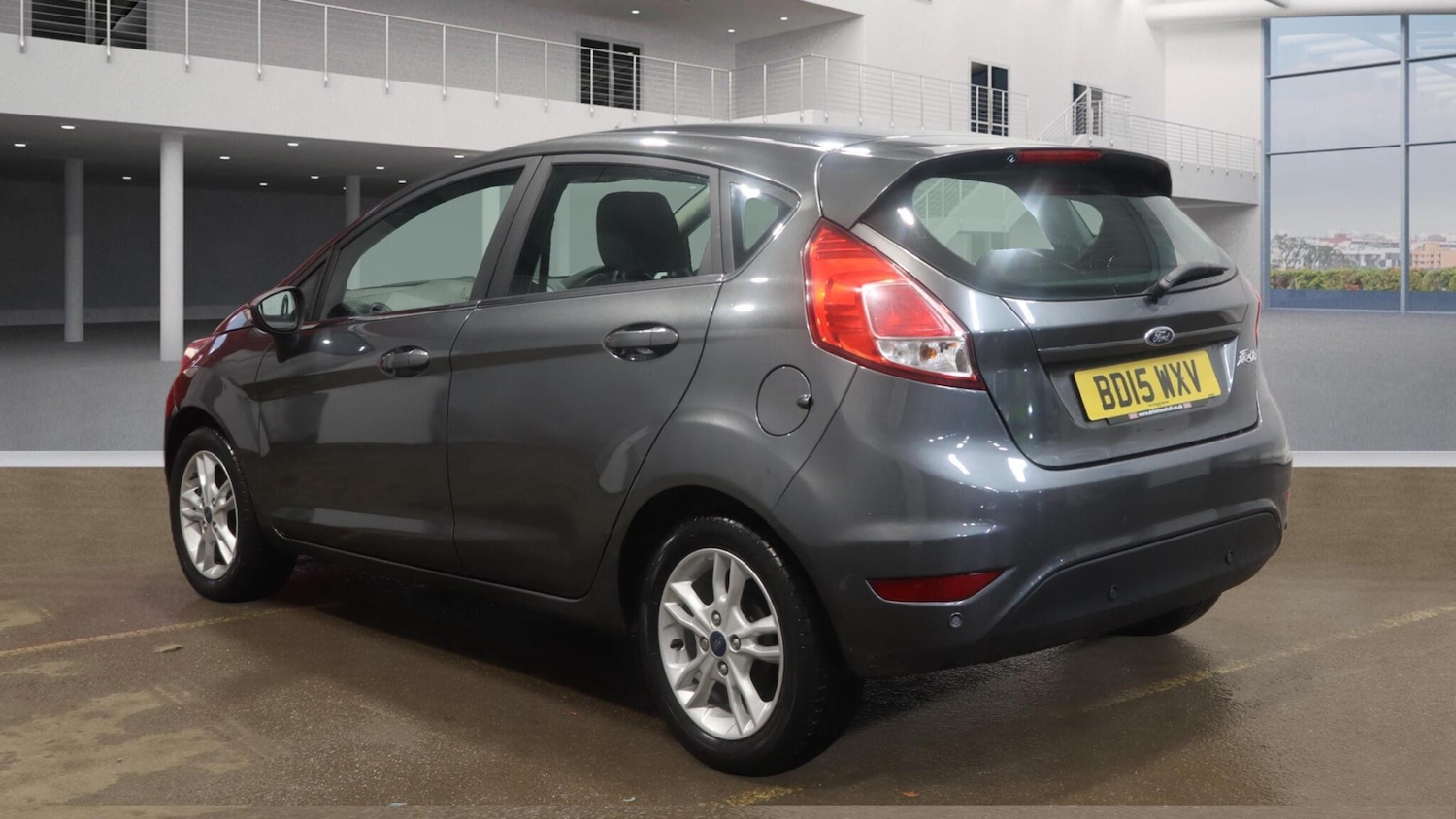 Used Ford Fiesta 2015 for sale - 77550669: Photo 2