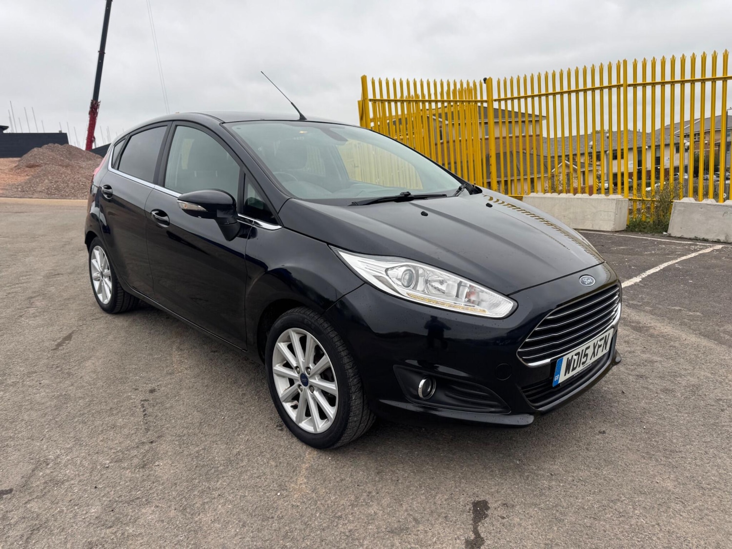 Used Ford Fiesta 2015 for sale - 76246528: Photo 5