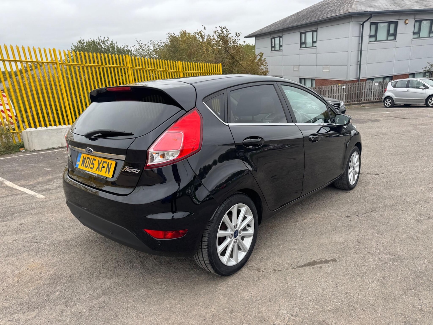 Used Ford Fiesta 2015 for sale - 76246528: Photo 7