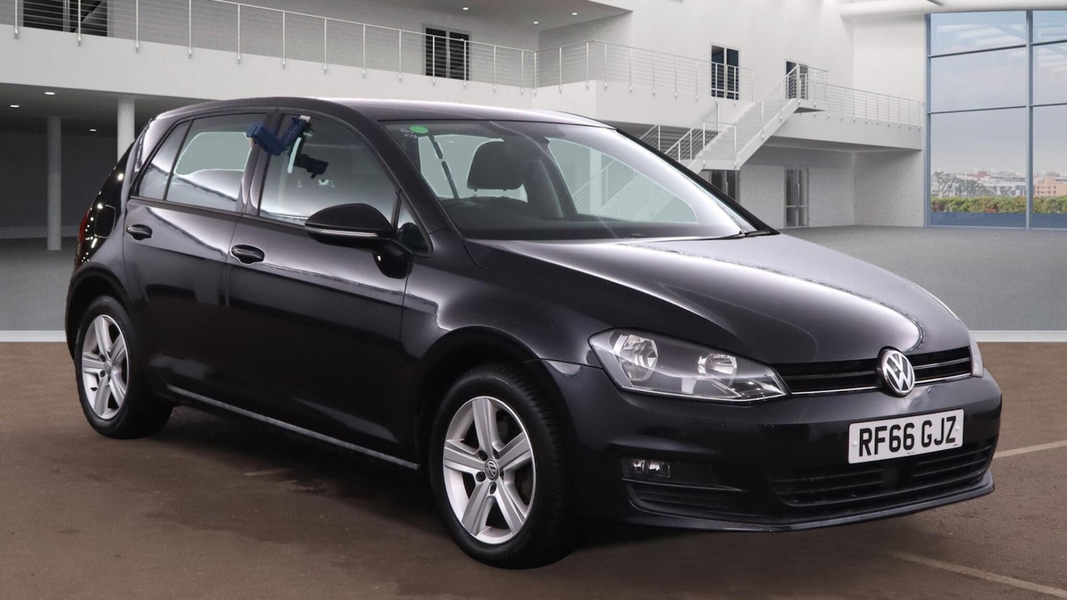 Used Volkswagen Golf 2016 for sale - 76866206: Photo 1