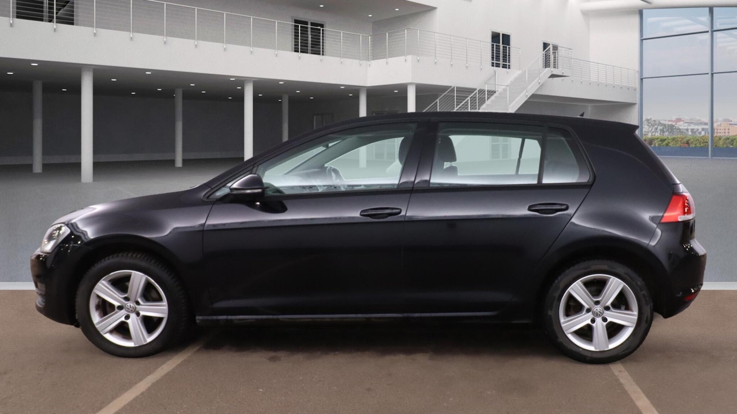 Used Volkswagen Golf 2016 for sale - 76866206: Photo 3